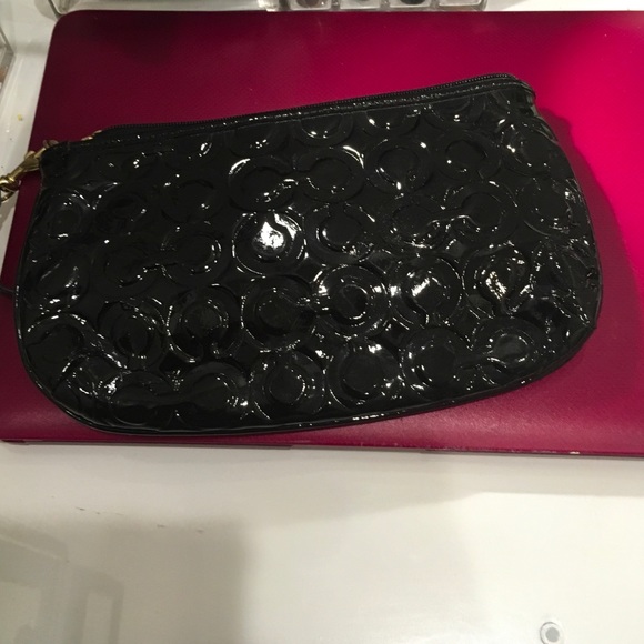 Coach Peyton Embossed Patent Leather Wristlet - Picture 2 of 4